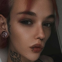 ГайлесШтук1999 Оголені