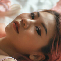 Грейс Кх Оголені