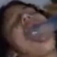 Голлі Генессі Оголені