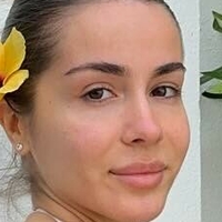 Іса Брунеллі Оголені