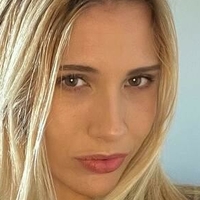 ІтсМеддіФокс Оголені