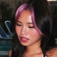 Айві Тран Оголені