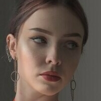 Жанелов Оголені