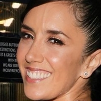 Жанет Манрара Оголені