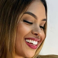 Жасмін Заре Оголені