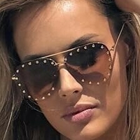 jeniceofficial Оголені