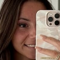 Джессіка Хлст Оголені