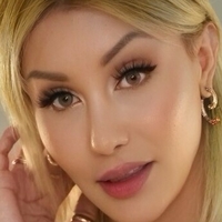 Джессіка Троліньє Оголені