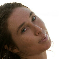 джеснфеаріс Оголені