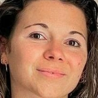 Джуджуфіткатс Оголені