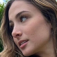 юлія пікколіно Оголені