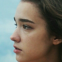 Джуліяхаскіпер Оголені