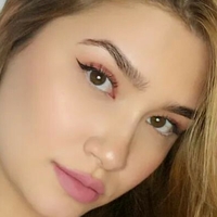 Джуліана Аренас Оголені