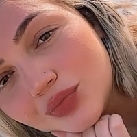 Юліане Фелікс Оголені