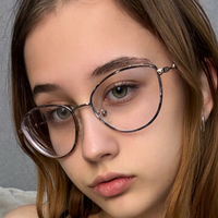 justsandy Оголені