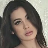 Каяні Сантос Оголені