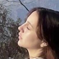 Каміла Батті Оголені