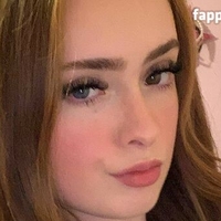 Каріїнджейн Оголені