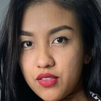 Каро Варгас Оголені