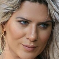 Катерін Мадрі Оголені