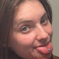 Кенна Беннетт Оголені