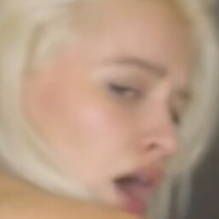 Кіра Коллінс Оголені