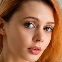 Кортнейм Оголені