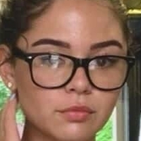 ЛедіБаг бікіні бариста Наомі Оголені