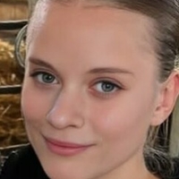 Ландвіртин Стелла Оголені