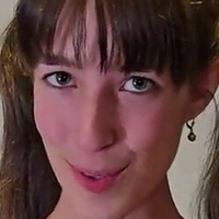 Лайла фон Хоензе Оголені