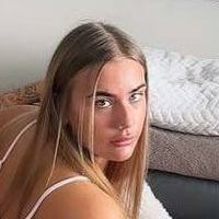 Лія МакЮен Оголені