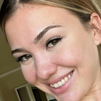 Лена Адамс Оголені