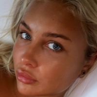 Ліллі Мей Оголені