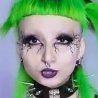 Ліллі Меравілья Оголені