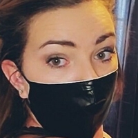 Ліндсі Мішель Оголені