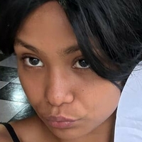 Маленька Маріам Оголені