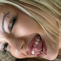 Лівві Джейд Оголені