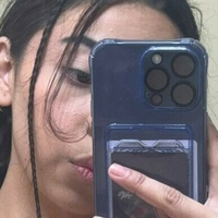 Лонатвінс Оголені