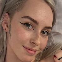 Лорена Каррі Оголені