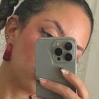 Лавелатинапвссі Оголені