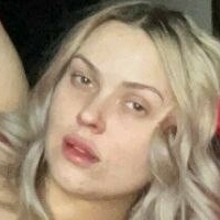 Лайла Оголені