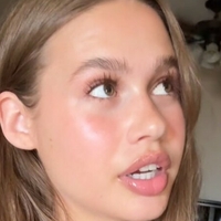 Маквенна Оголені