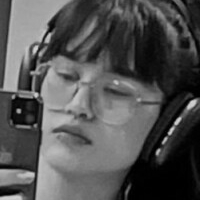 Манукасмонт Оголені