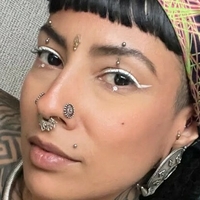 Маріана Жево Оголені