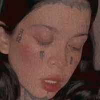 Маріана Вальдес Оголені