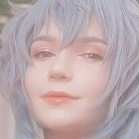 Мічі Кюнн Оголені