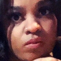 Місескіссес Оголені