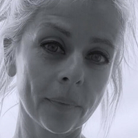 ммиісгірлі Оголені