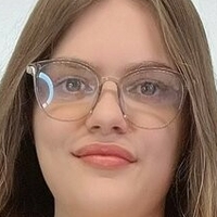 Моллі Марі Оголені