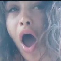 Нарикала фотомодель Оголені